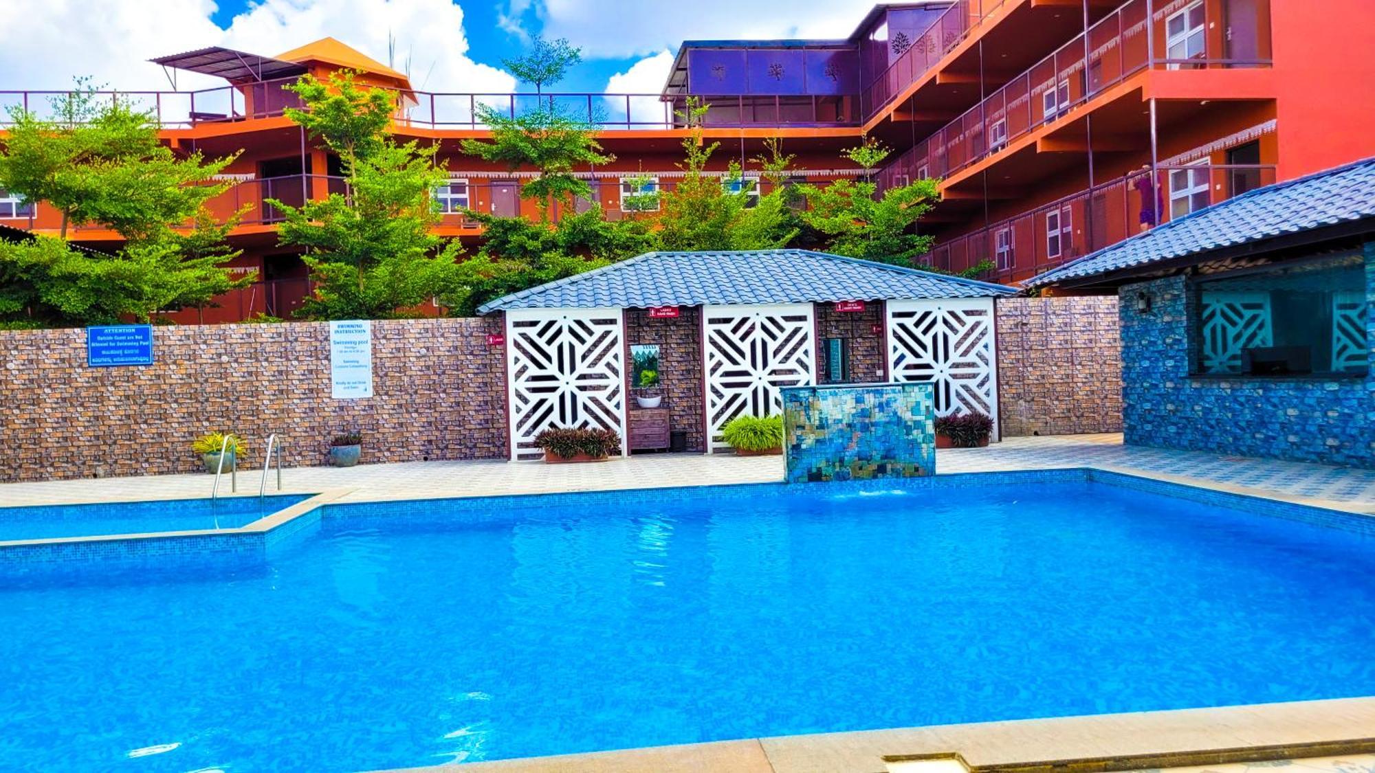 Vistar Resort & Hotels Kammasandra Exteriör bild